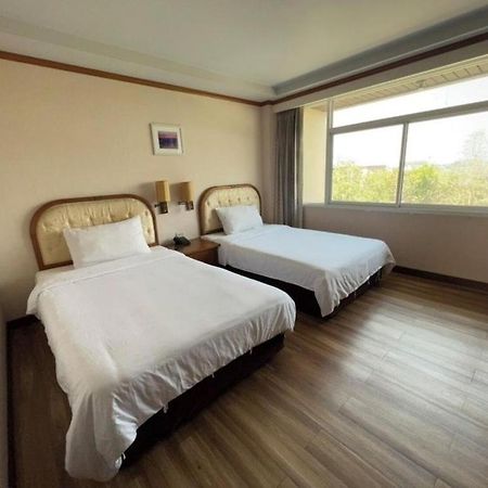 Western Grand Hotel Ratchaburi Ban Bang Kra Exteriör bild