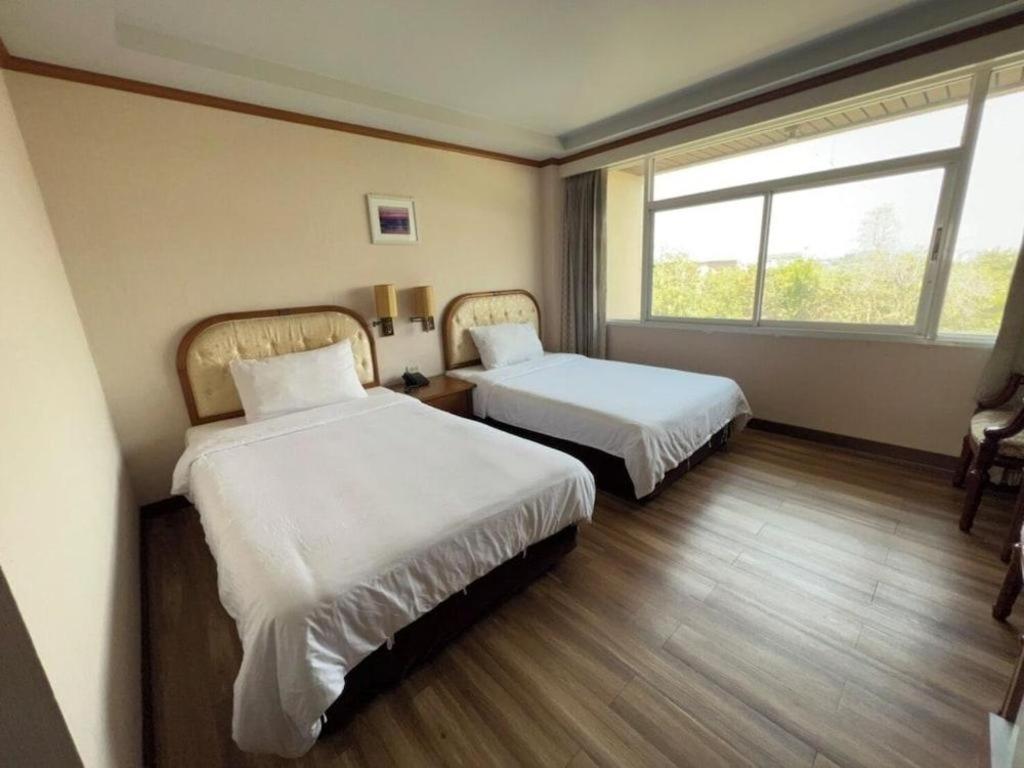 Western Grand Hotel Ratchaburi Ban Bang Kra Exteriör bild