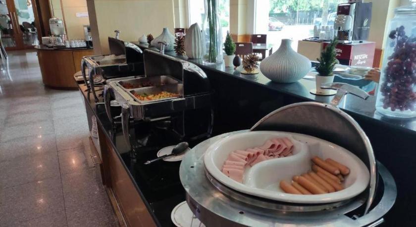 Western Grand Hotel Ratchaburi Ban Bang Kra Exteriör bild