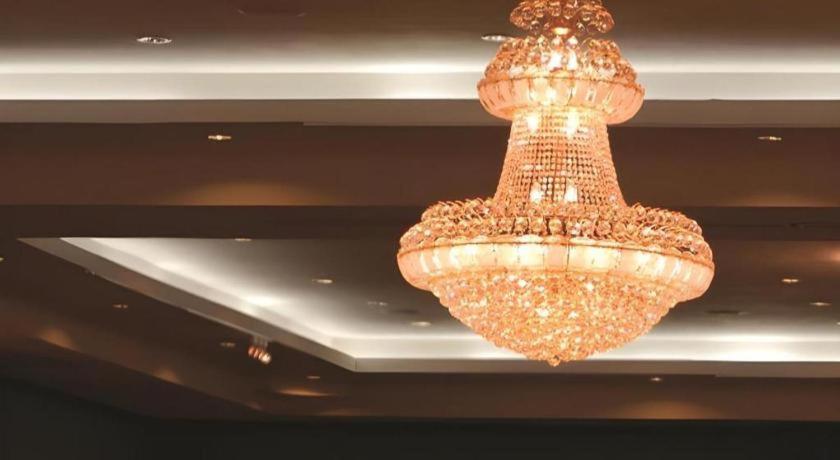 Western Grand Hotel Ratchaburi Ban Bang Kra Exteriör bild