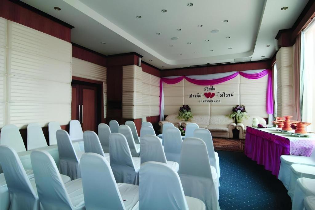 Western Grand Hotel Ratchaburi Ban Bang Kra Exteriör bild